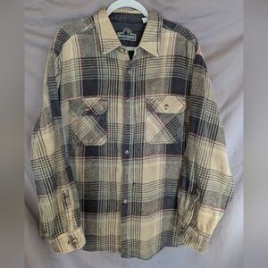 Berne Apparel size XL heavy duty button down shirt cotton